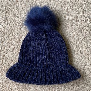 Brand new navy blue winter pom pom puff ball hat